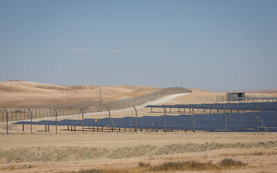 For Illustation: View of solar panels set up in the Negev desert, June 19, 2018. (Miriam Alster/Flash90)