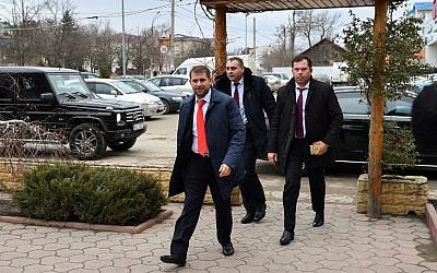 Ilan Shor, then-mayor of the town of Orhei, Moldova, arrives to meet with supporters during a campaign event in the city of Comrat on February 15, 2019. (Daniel MIHAILESCU/AFP)