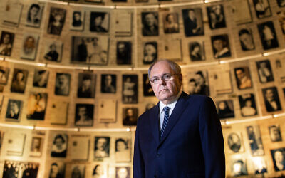 Dani Dayan in the Hall of Names at Yad Vashem. (Alex Kolomoisky)